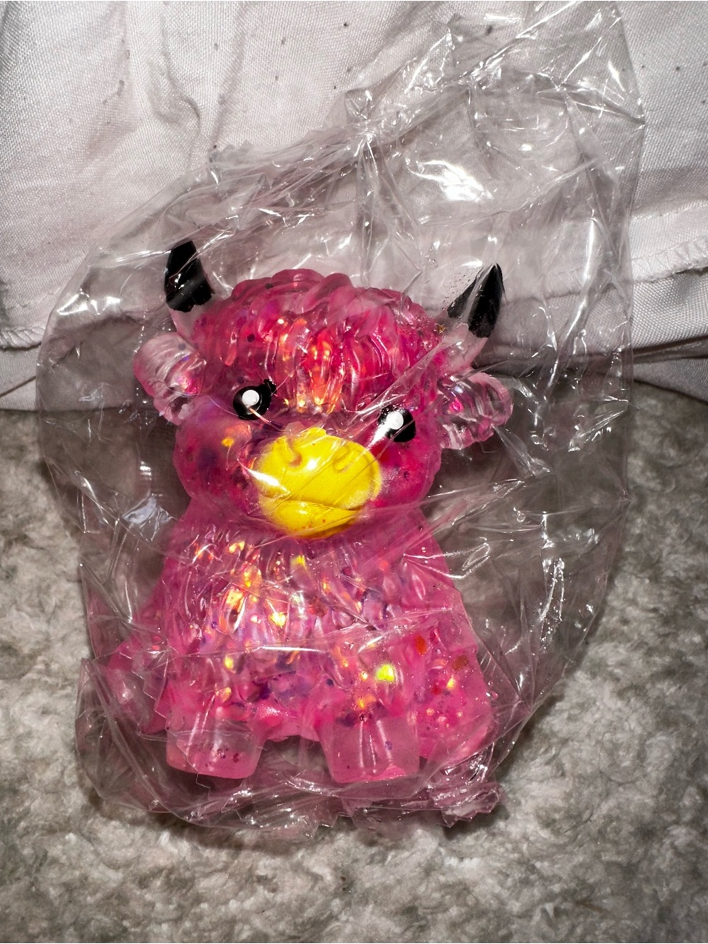 Pink highland cow Squeeze Toy for Kids - Vibrant Sensory Play - Picture 3 of 3